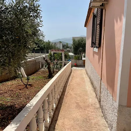 Njazi Guest house Ksamil