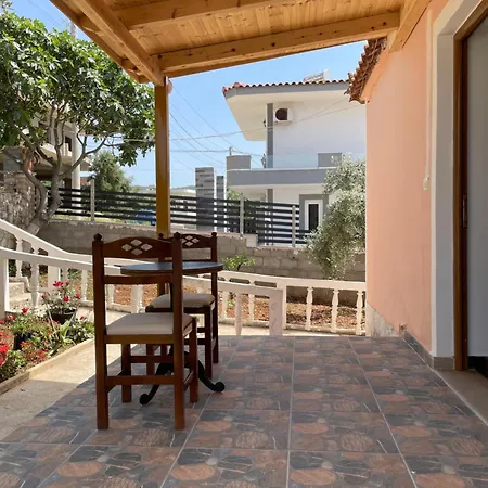 Guest house Njazi Ksamil